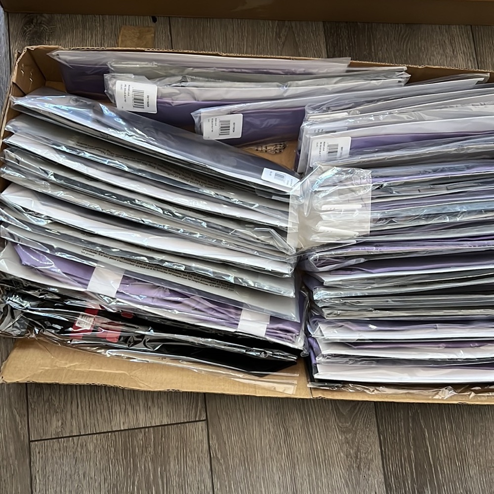 Bundle of (10) Mens Ties - Picture 3 of 3
